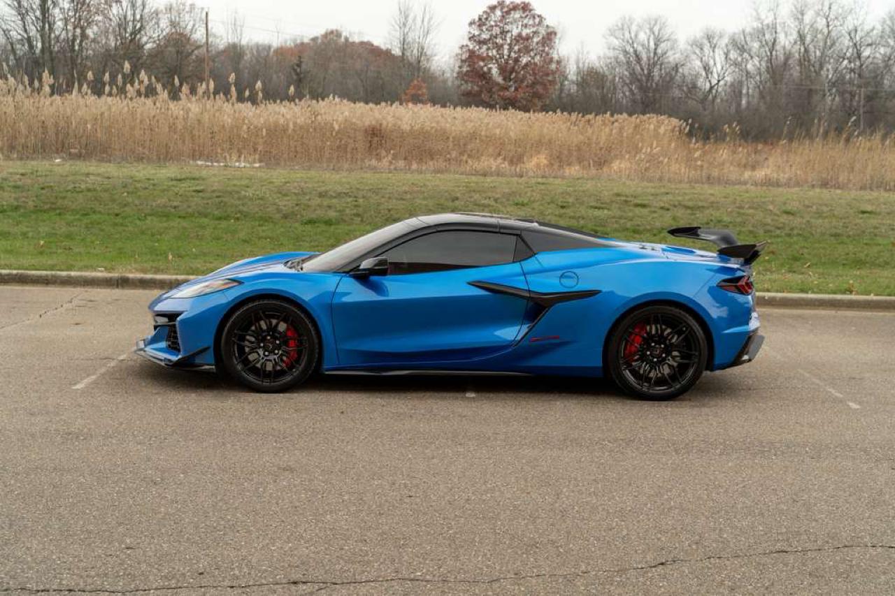Chevrolet Corvette Z06 Convertible w/3LZ 2024
