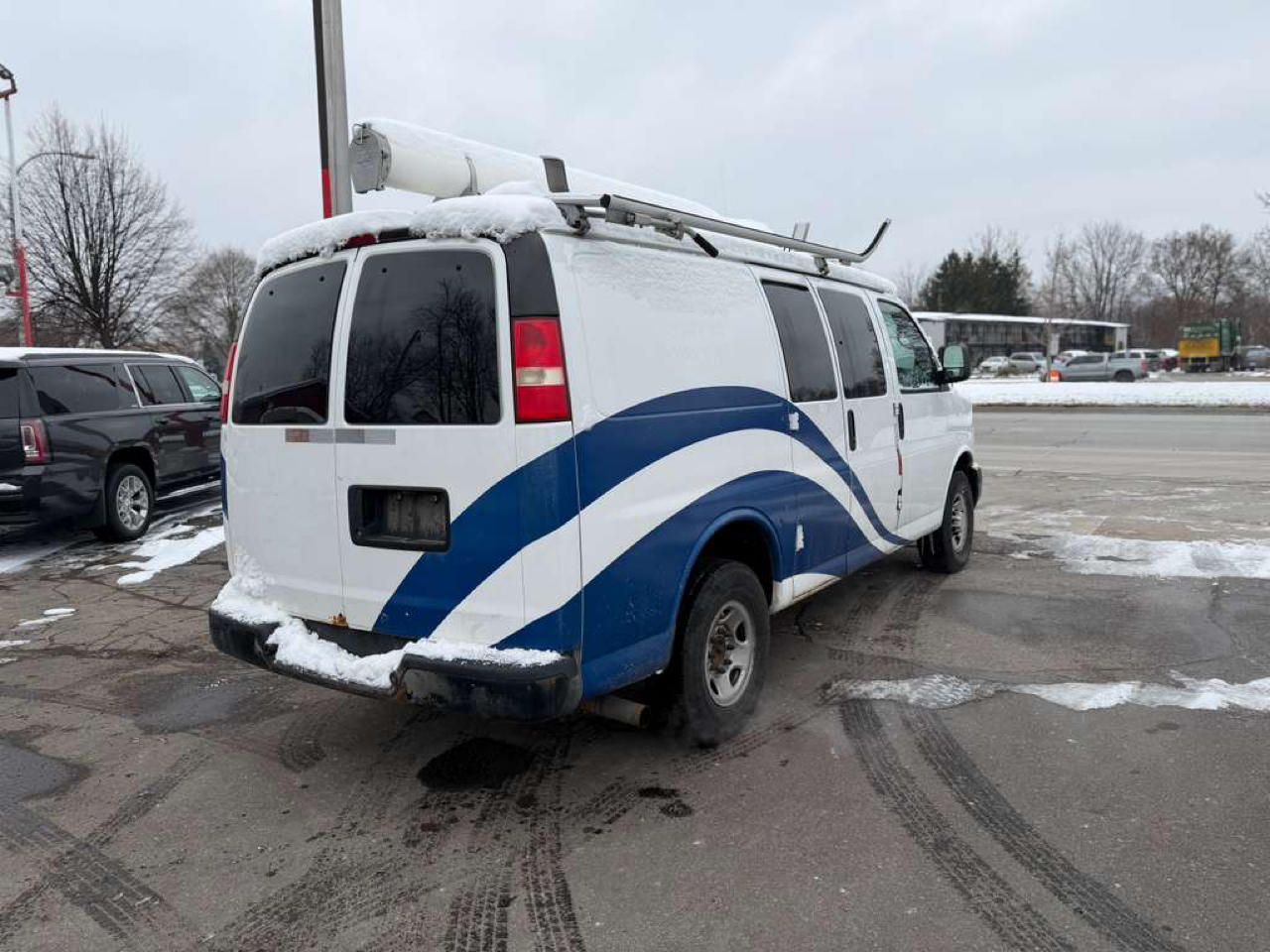Chevrolet Express 3500 Cargo 2013