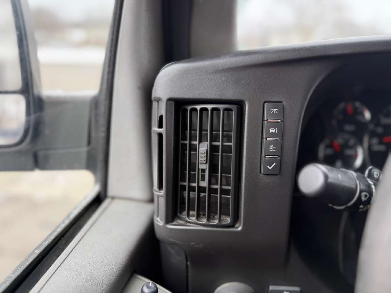 Chevrolet Express 3500 Cargo 2013