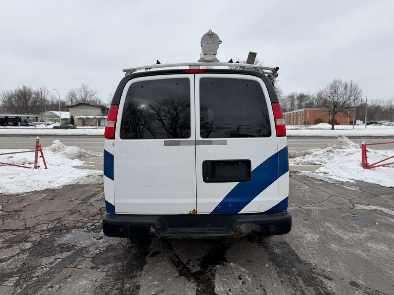 Chevrolet Express 3500 Cargo 2013
