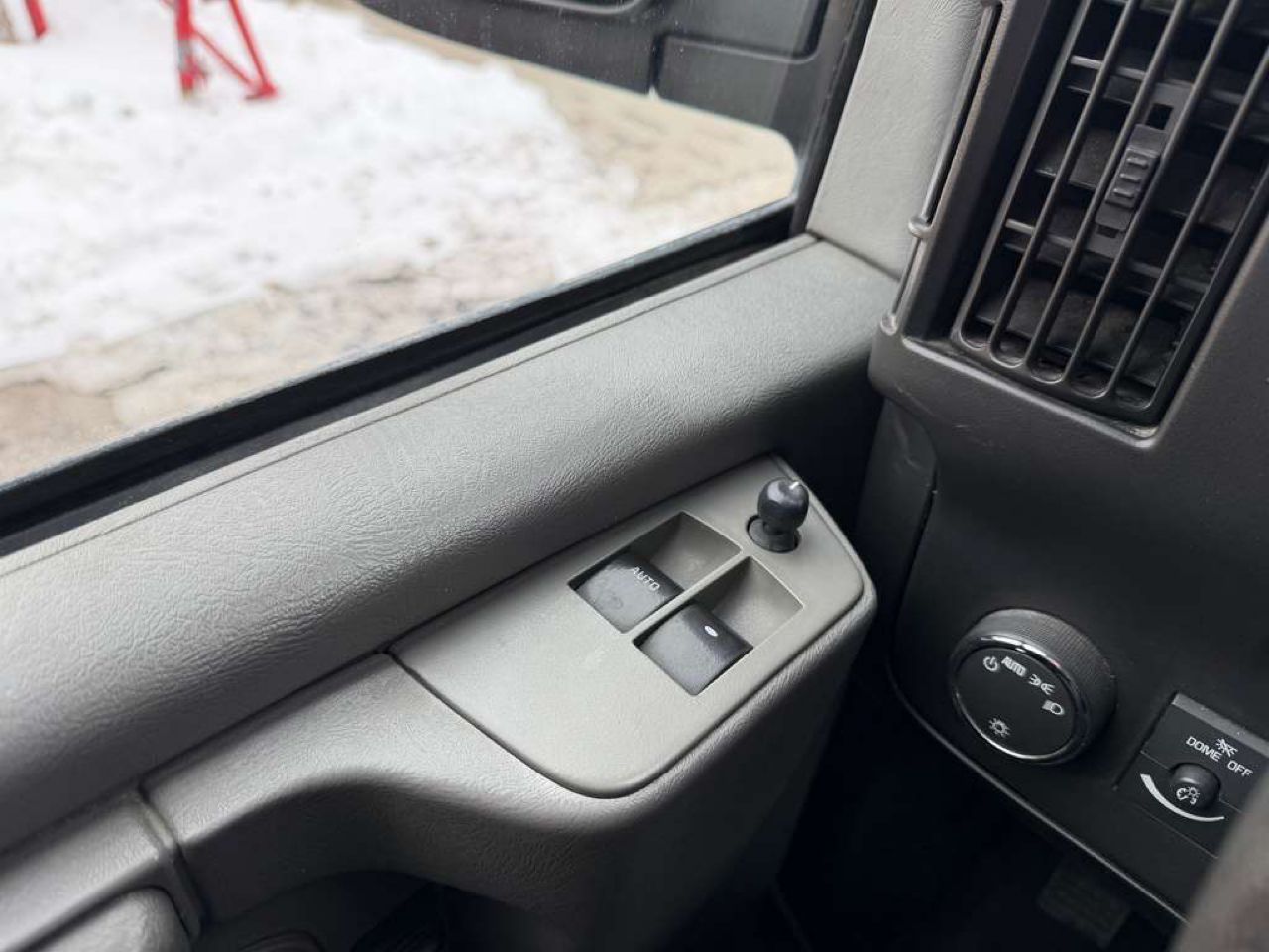 Chevrolet Express 3500 Cargo 2013