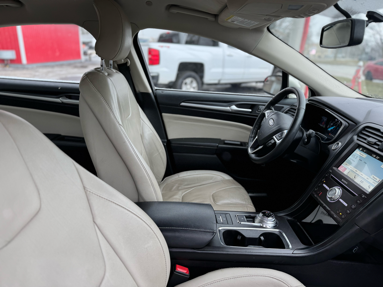 Ford Fusion Hybrid Titanium 2018