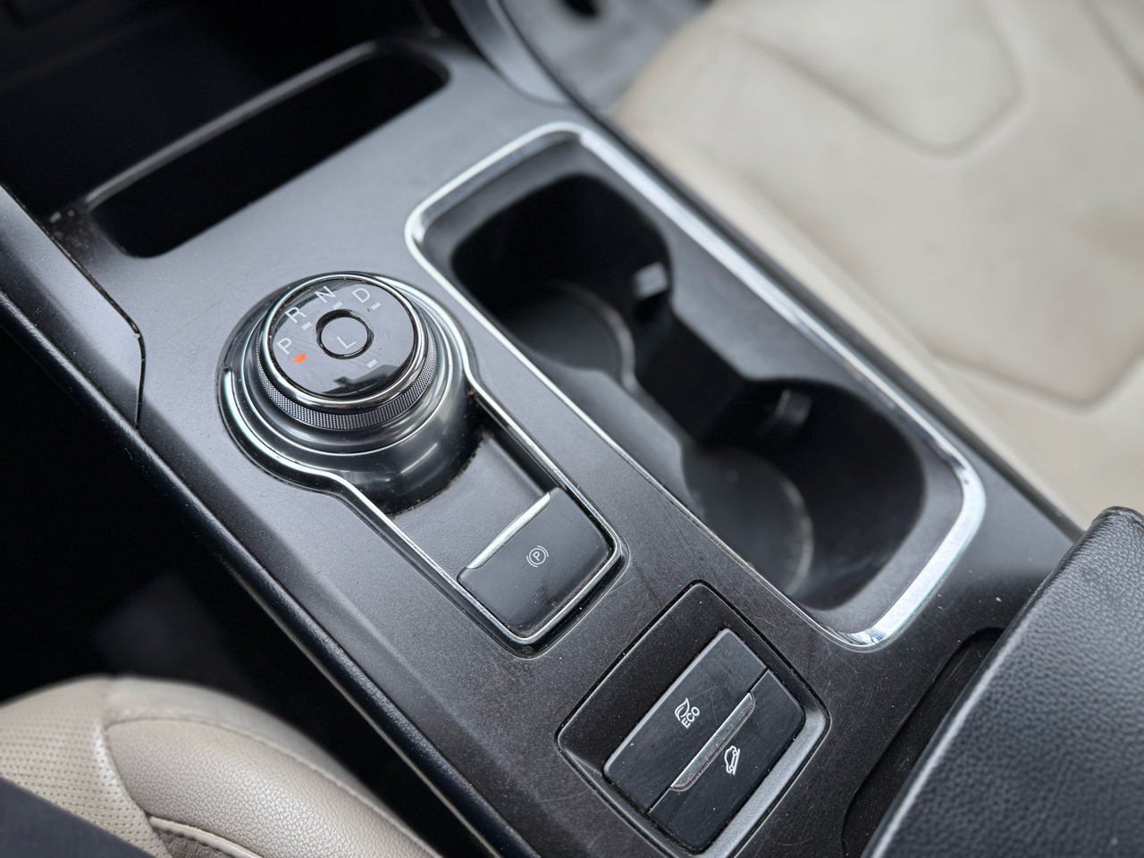 Ford Fusion Hybrid Titanium 2018