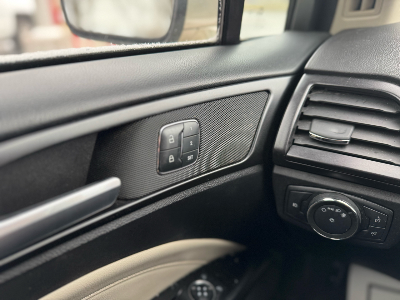 Ford Fusion Hybrid Titanium 2018