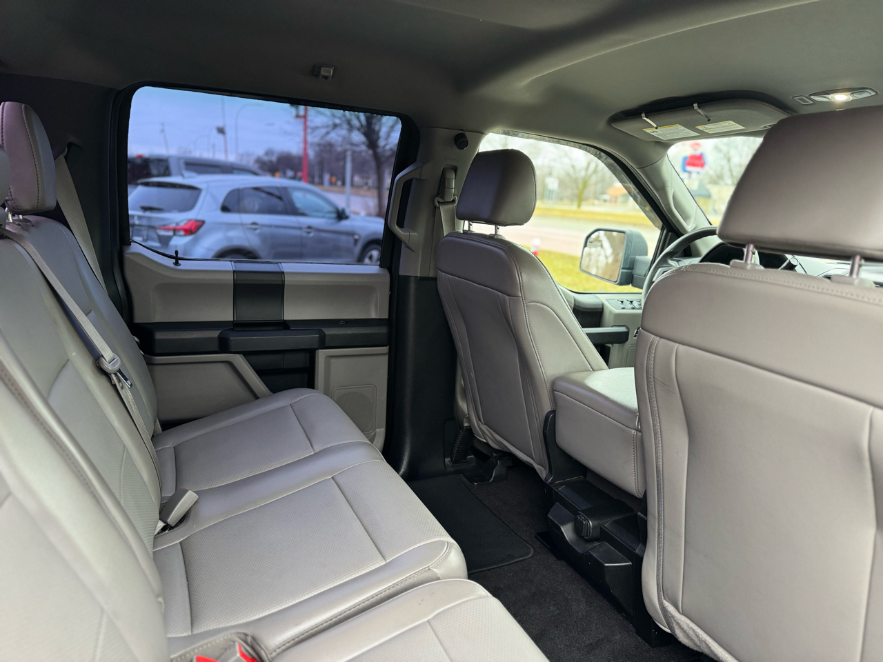 Ford F-150 XL SuperCrew 5.5-ft. Bed 4WD 2019