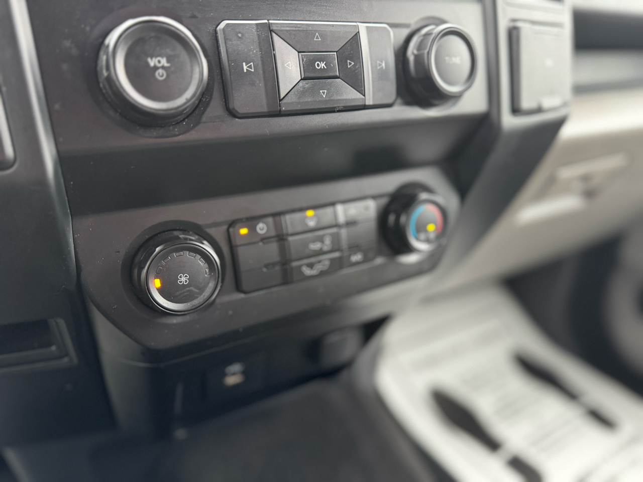 Ford F-150 XL SuperCrew 5.5-ft. Bed 4WD 2019