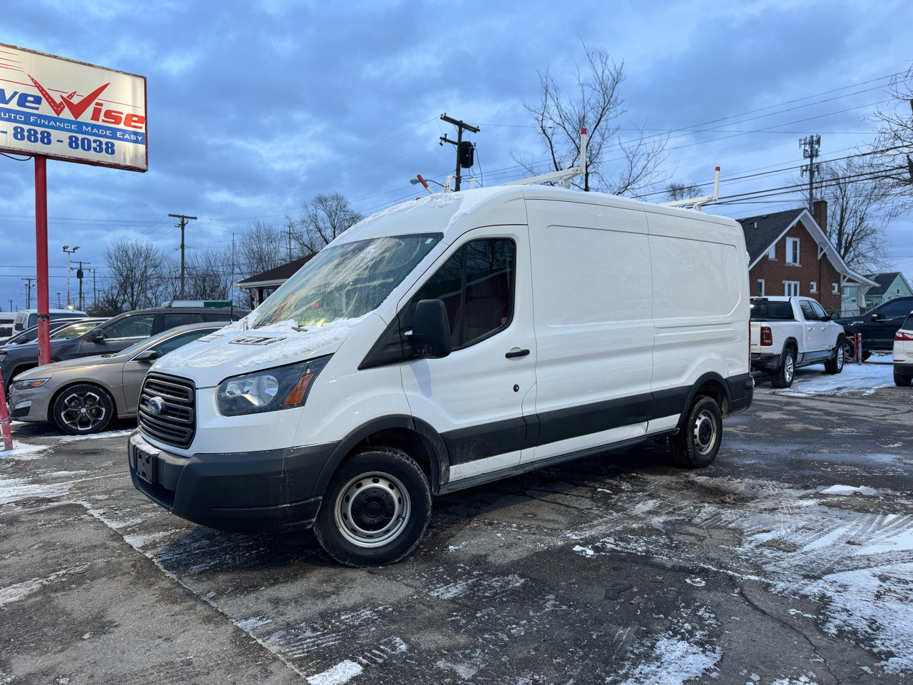 Ford Transit 250 Van Med. Roof w/Sliding Pass. 148-in. WB 2016