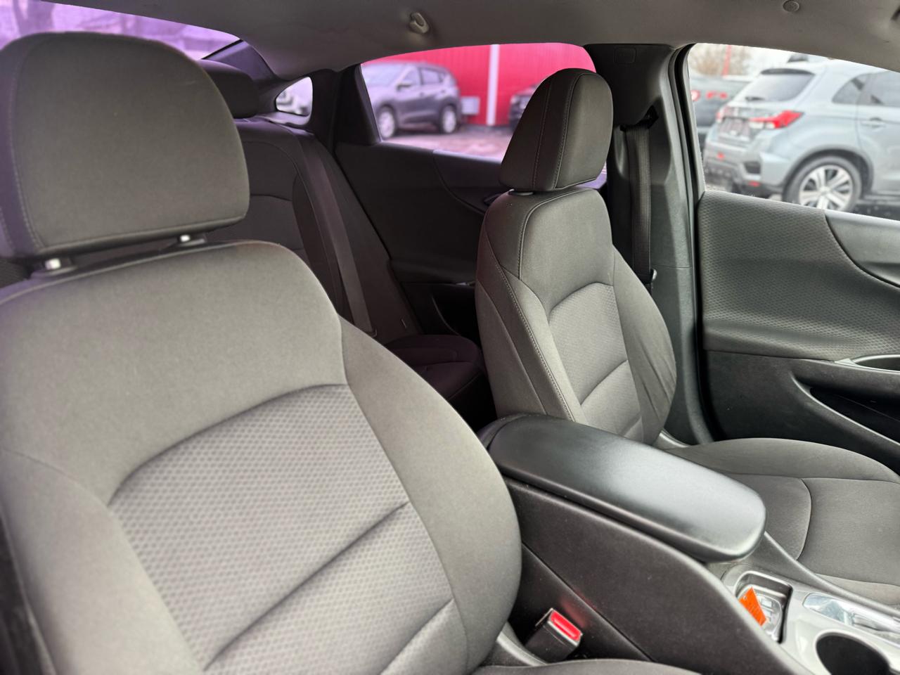 Chevrolet Malibu LS 2018