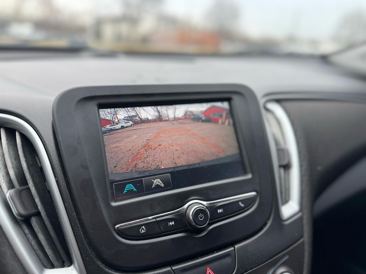 Chevrolet Malibu LS 2018