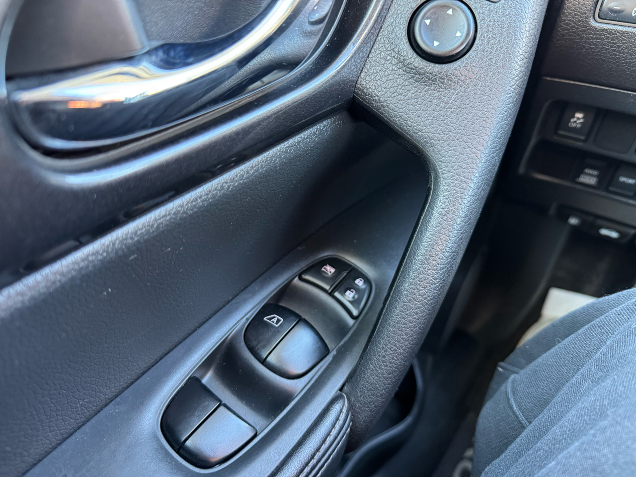 Nissan Rogue S AWD 2017