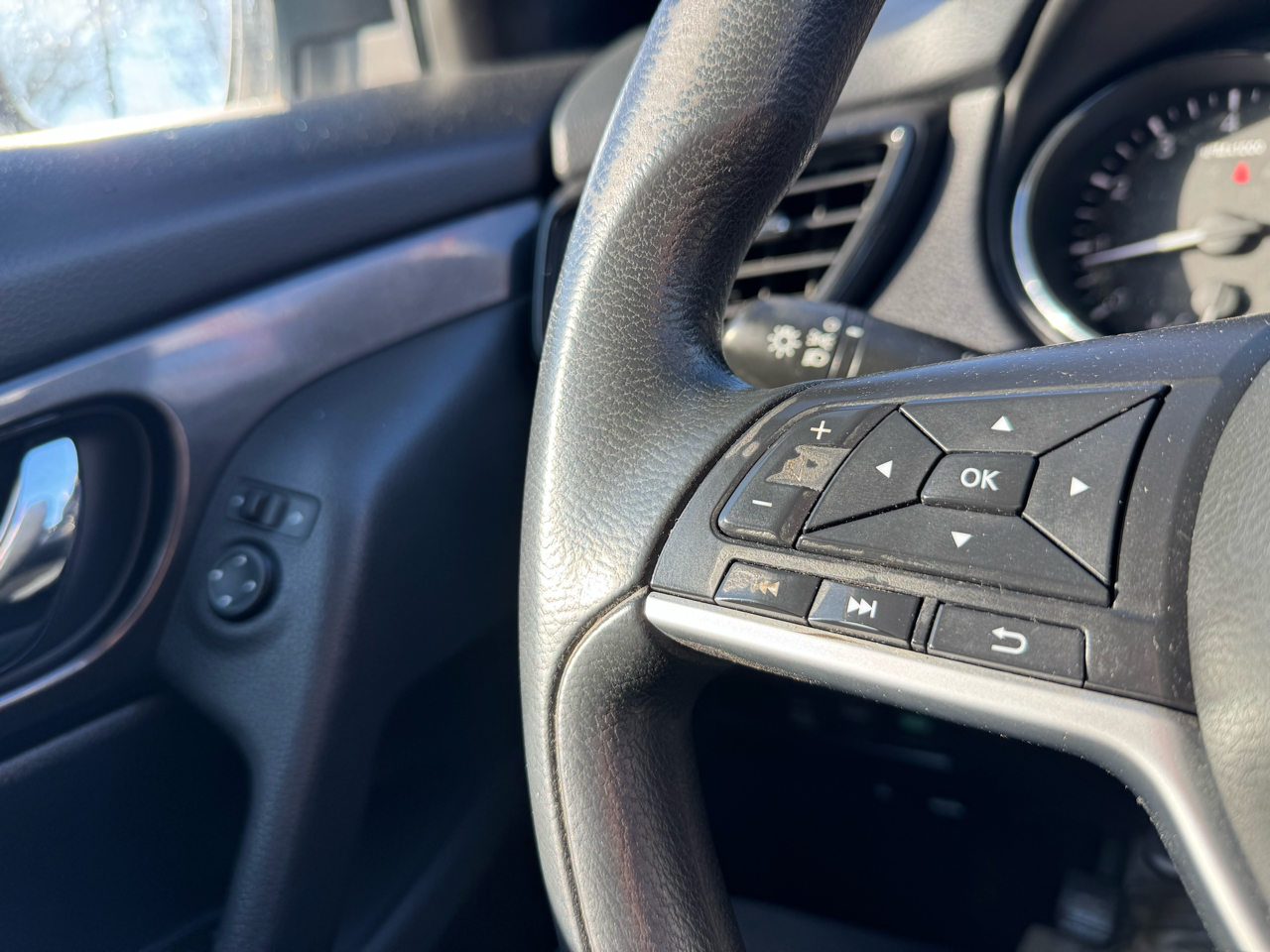 Nissan Rogue S AWD 2017