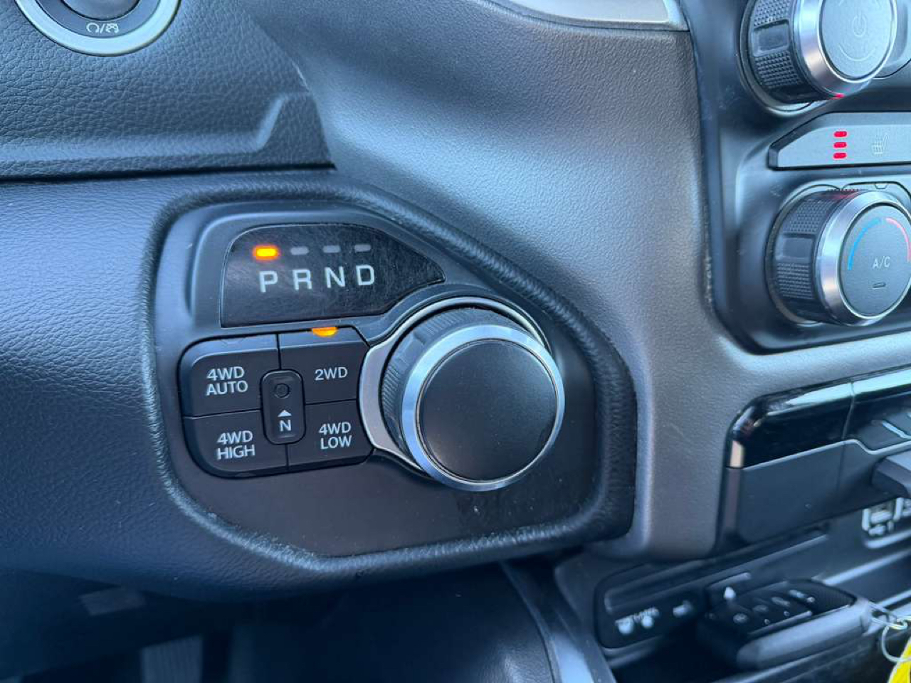 RAM 1500 Big Horn Crew Cab SWB 4WD 2019