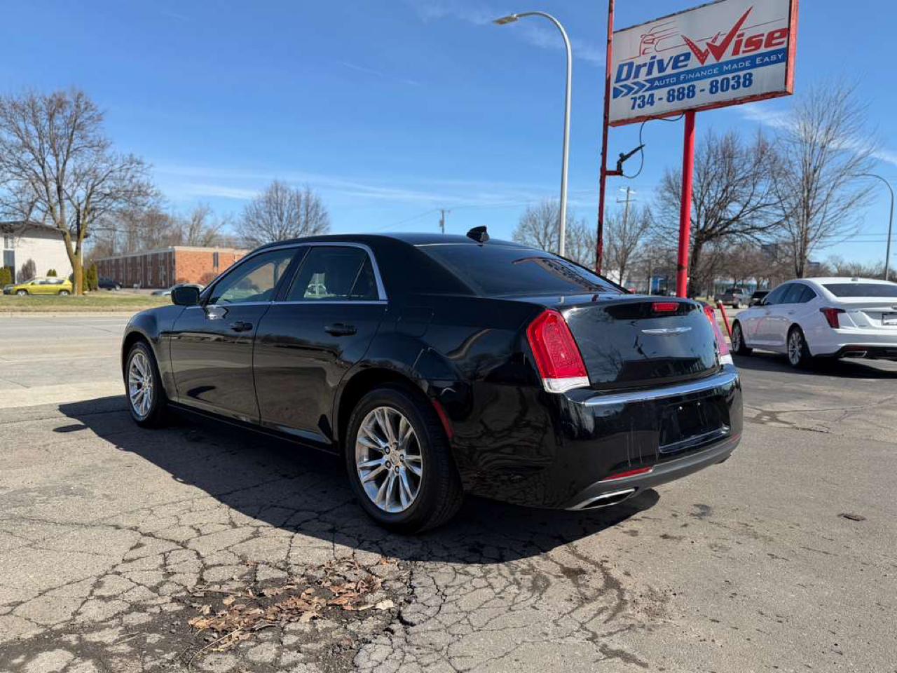 Chrysler 300 Limited RWD 2016
