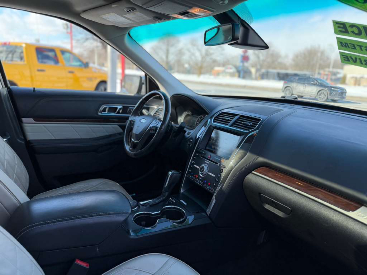 Ford Explorer Platinum AWD 2016