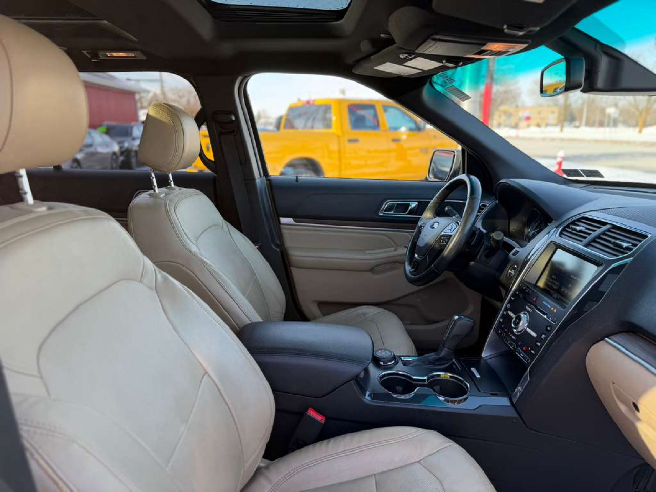 Ford Explorer Limited 4WD 2016