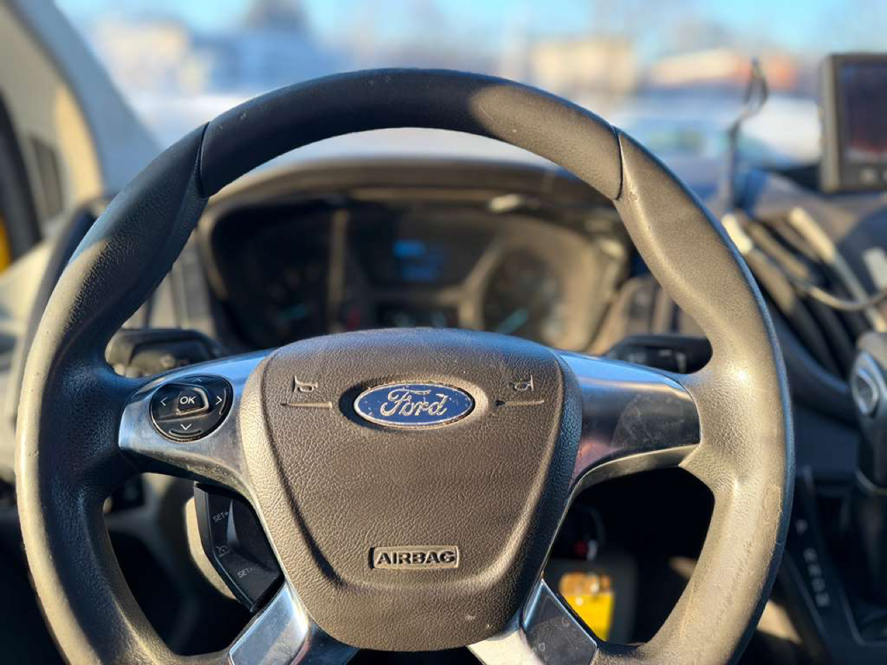 Ford Transit 250 Van High Roof w/Sliding Pass. 148-in. WB EL 2016