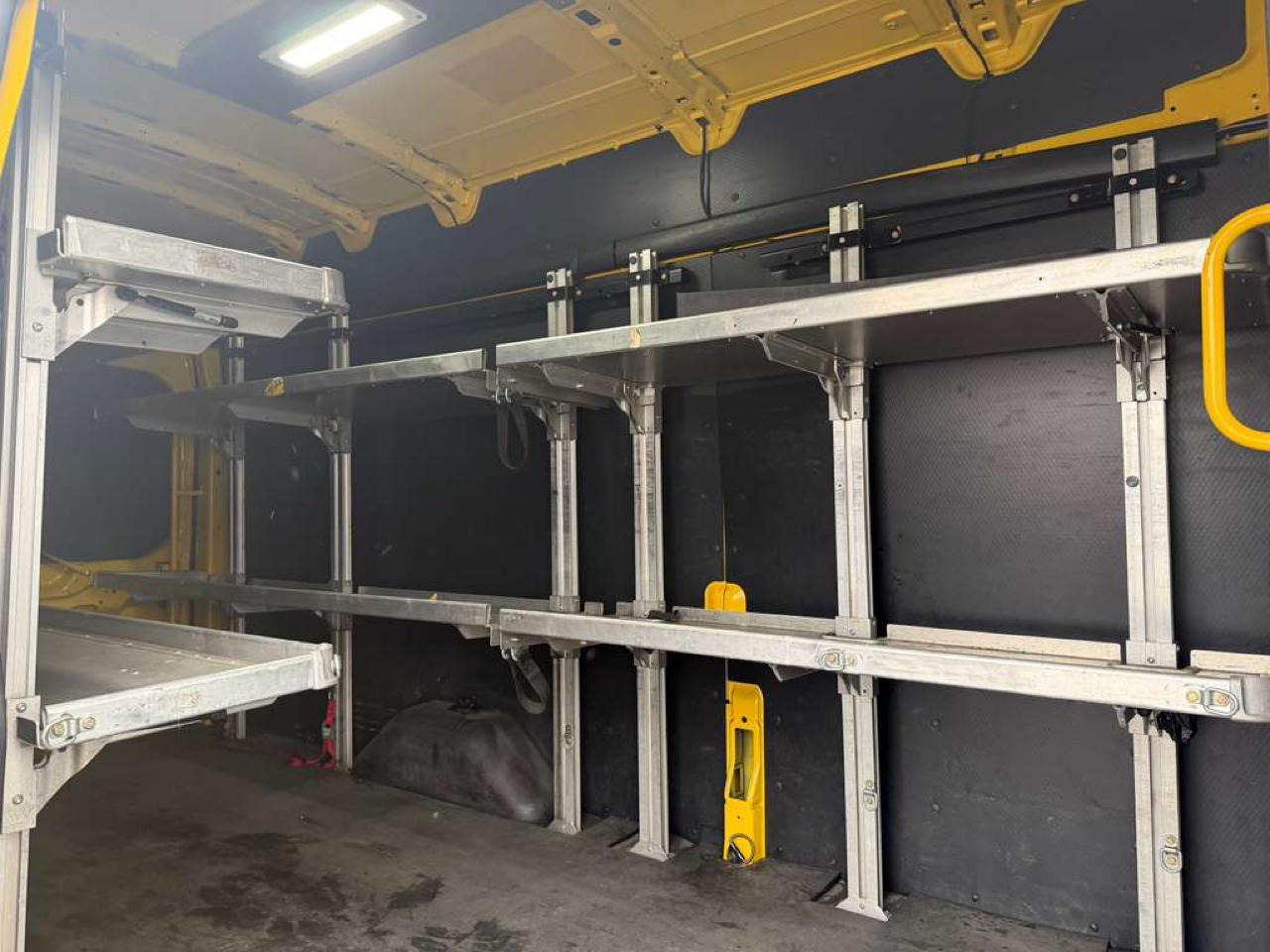 Ford Transit 250 Van High Roof w/Sliding Pass. 148-in. WB EL 2016