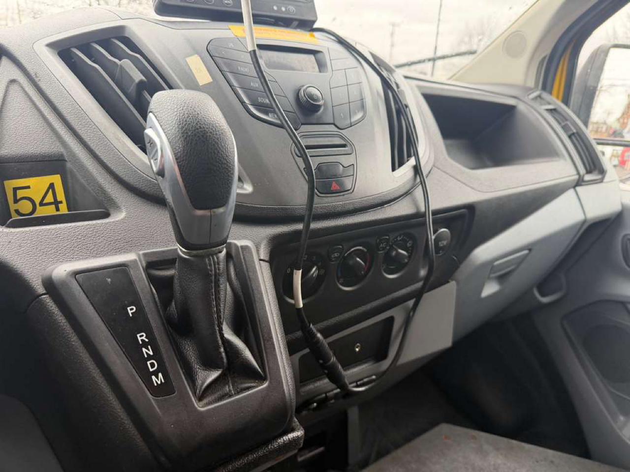 Ford Transit 250 Van High Roof w/Sliding Pass. 148-in. WB EL 2016