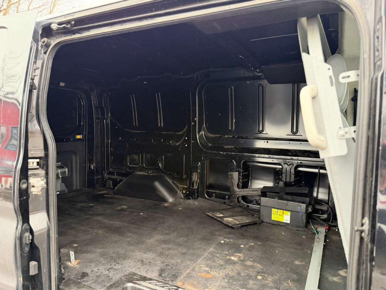 Ford Transit 150 Van Low Roof w/Sliding Pass. 130-in. WB 2016