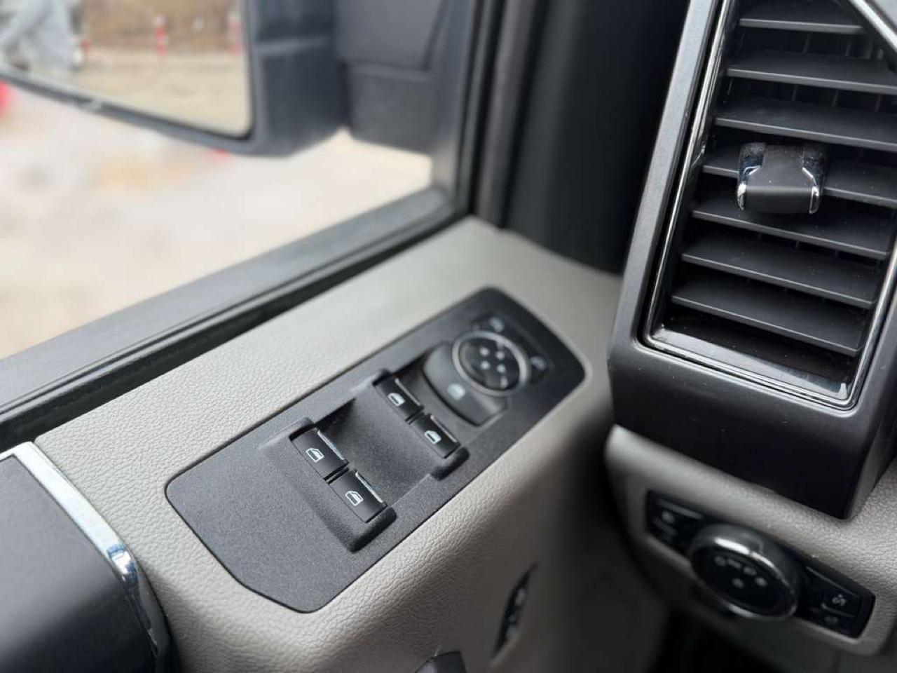 Ford F-150 XLT SuperCrew 5.5-ft. Bed 4WD 2018