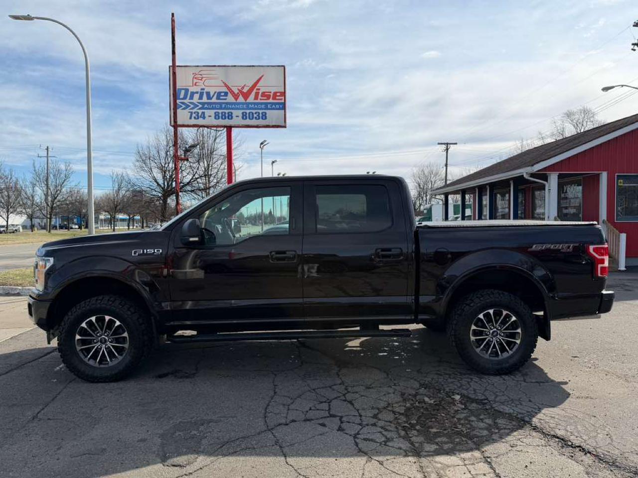 Ford F-150 XLT SuperCrew 5.5-ft. Bed 4WD 2018