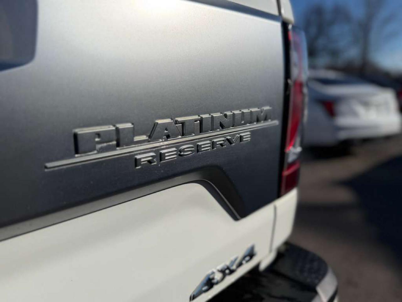 Nissan Titan Platinum Reserve Crew Cab 4WD 2020