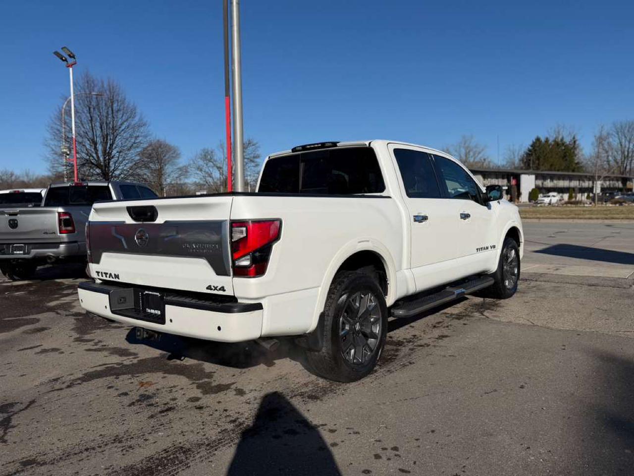 Nissan Titan Platinum Reserve Crew Cab 4WD 2020