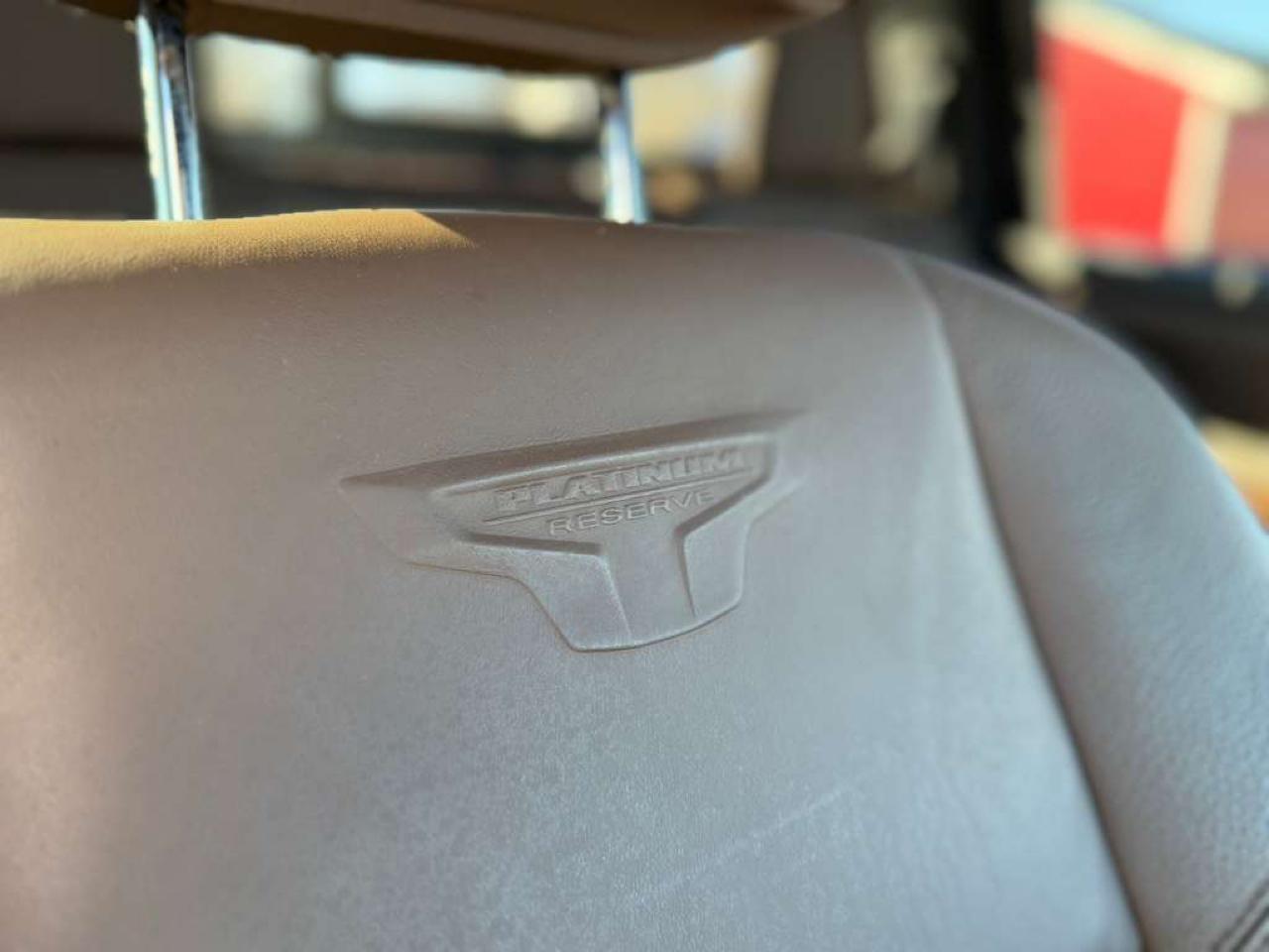 Nissan Titan Platinum Reserve Crew Cab 4WD 2020