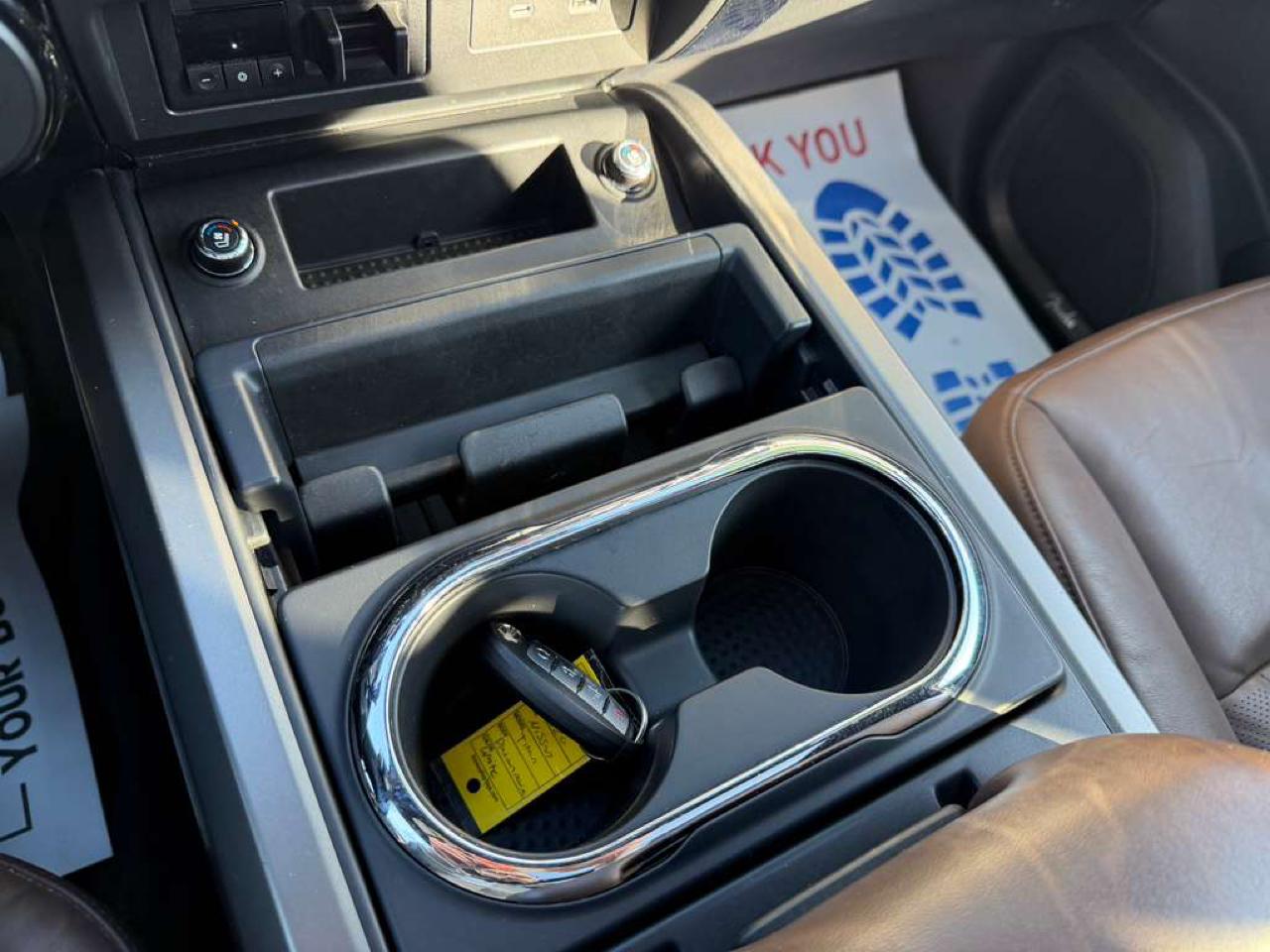 Nissan Titan Platinum Reserve Crew Cab 4WD 2020