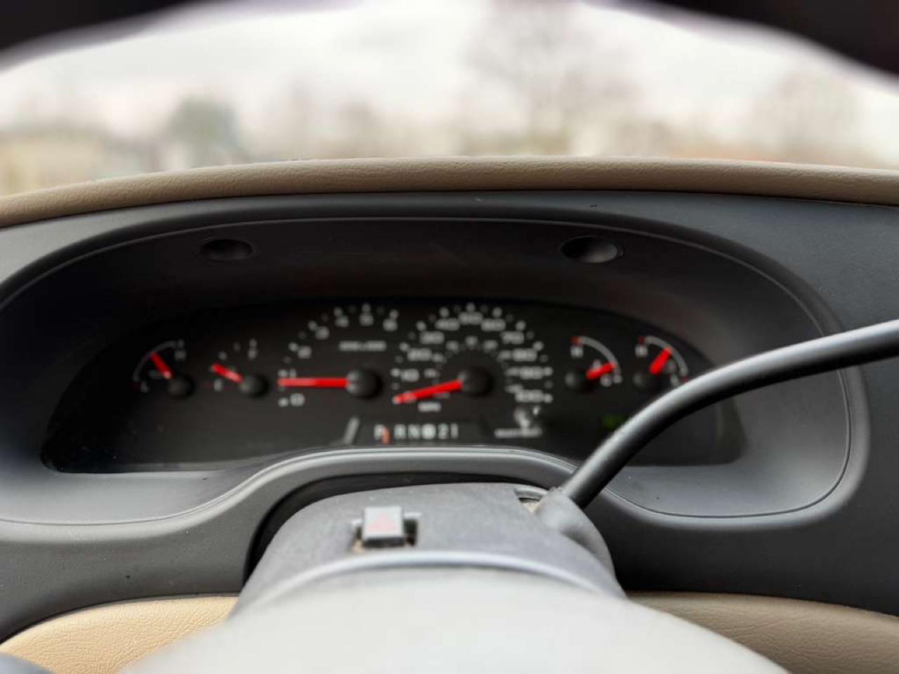 Ford Econoline E-150 XL 2006