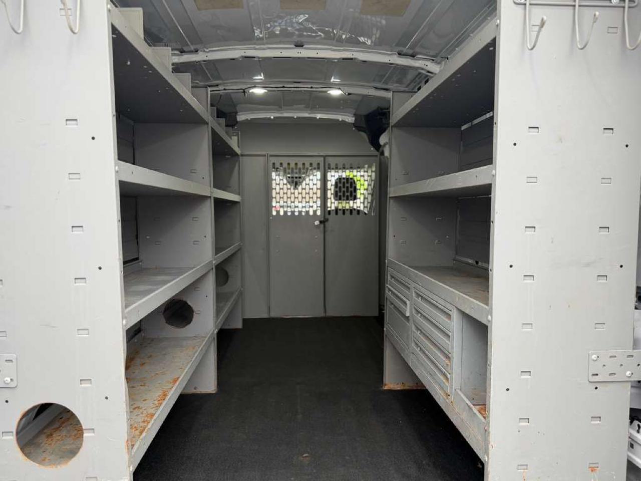 Ford Transit 250 Van Med. Roof w/Sliding Pass. 148-in. WB 2020