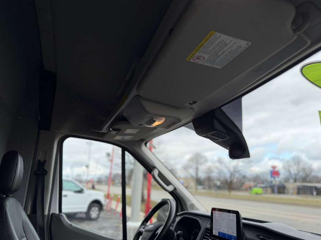 Ford Transit 250 Van Med. Roof w/Sliding Pass. 148-in. WB 2020