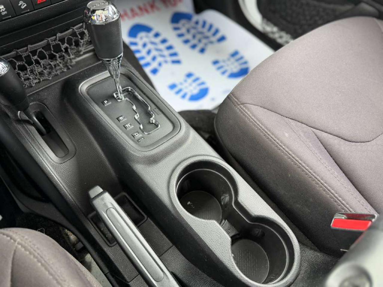 Jeep Wrangler Unlimited Sport 4WD 2014