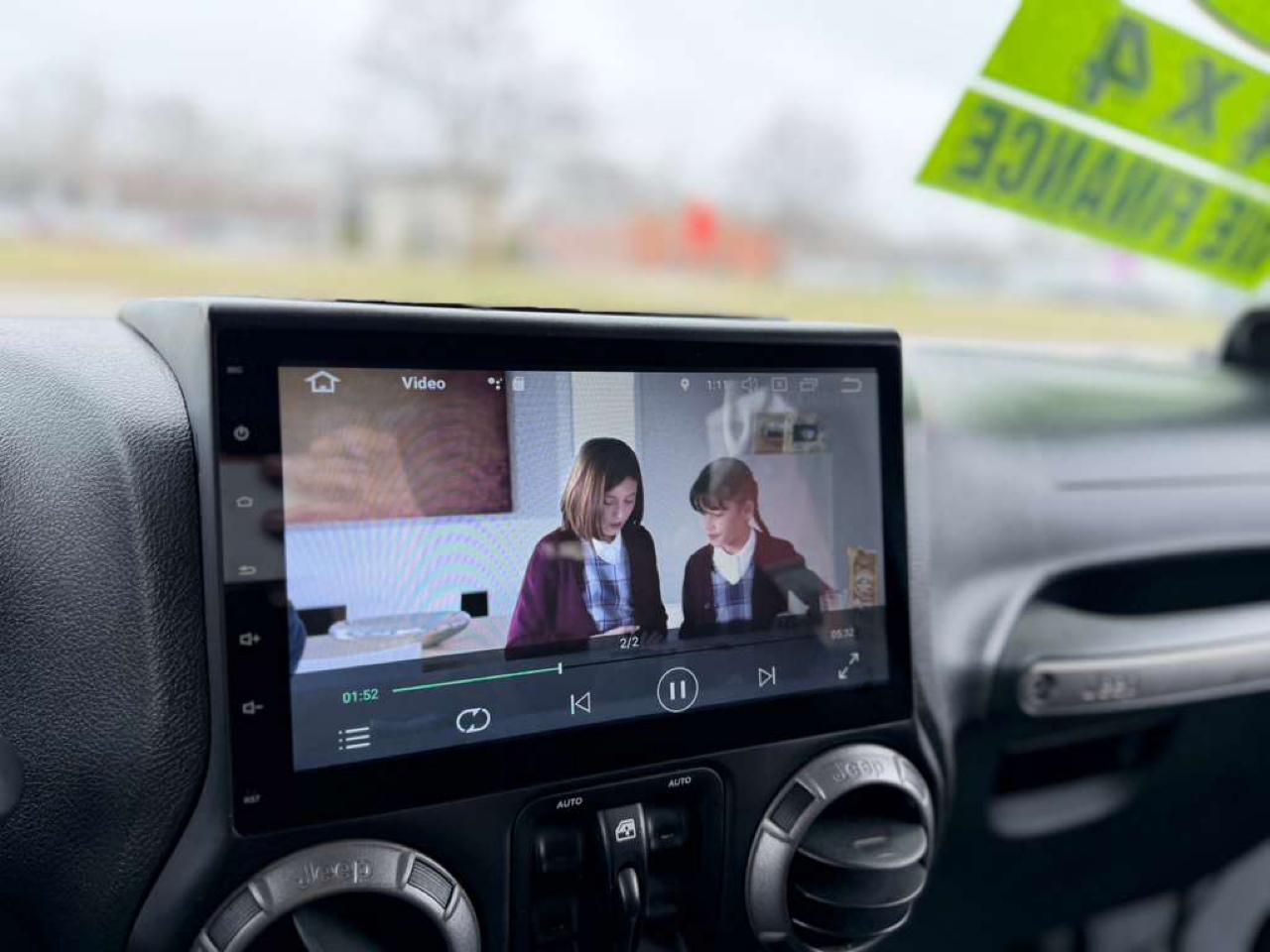 Jeep Wrangler Unlimited Sport 4WD 2014