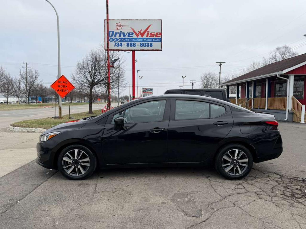 Nissan Versa SV 2021