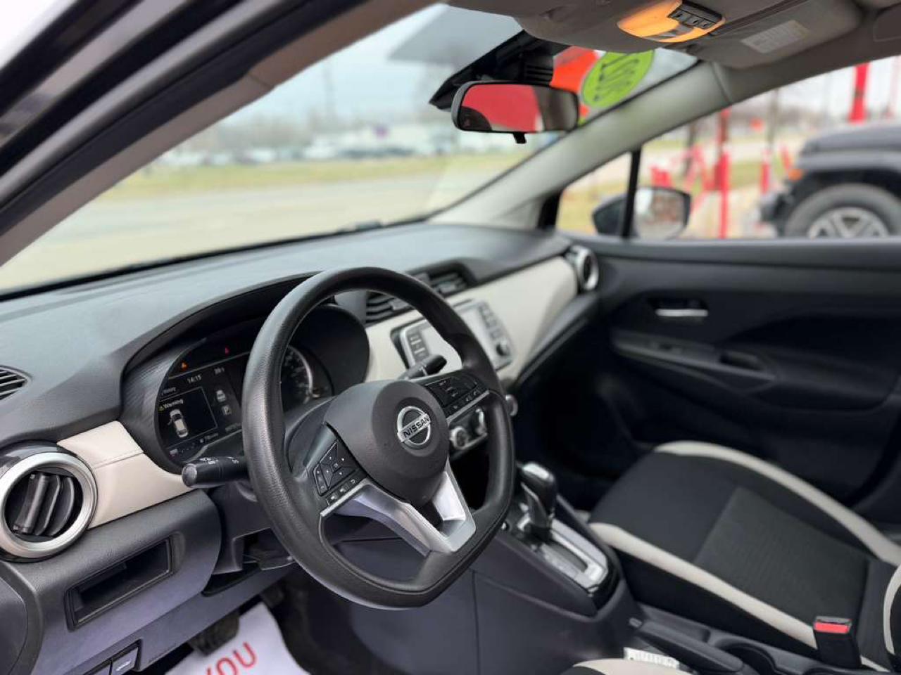 Nissan Versa SV 2021