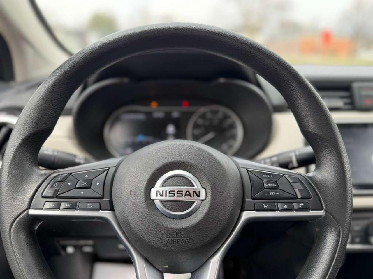 Nissan Versa SV 2021