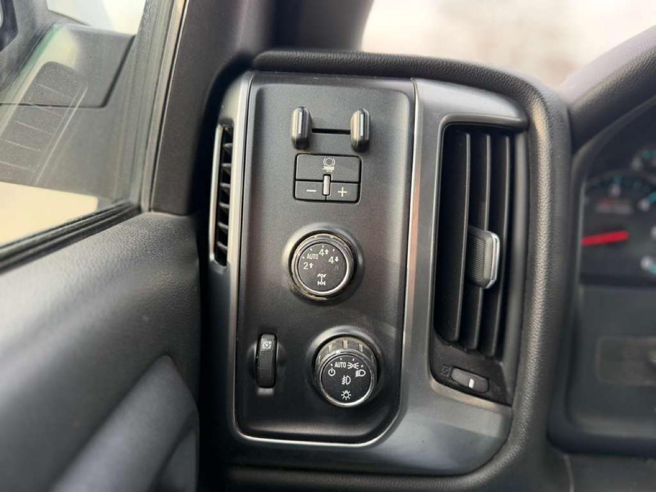 Chevrolet Silverado 1500 LT Z71 Double Cab 4WD 2016