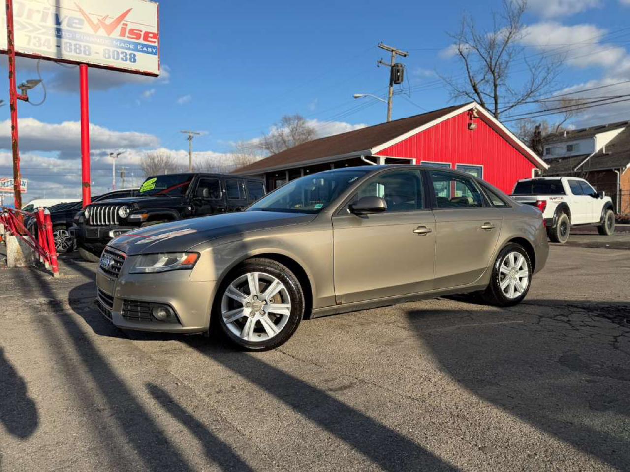 Audi A4 2.0T Sedan quattro Tiptronic 2010