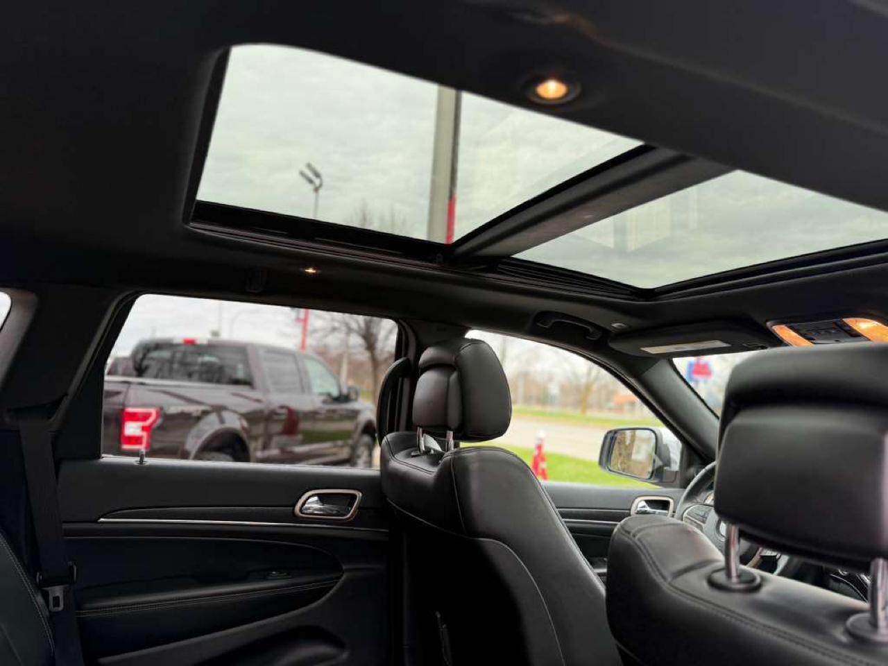 Jeep Grand Cherokee Limited 4WD 2017