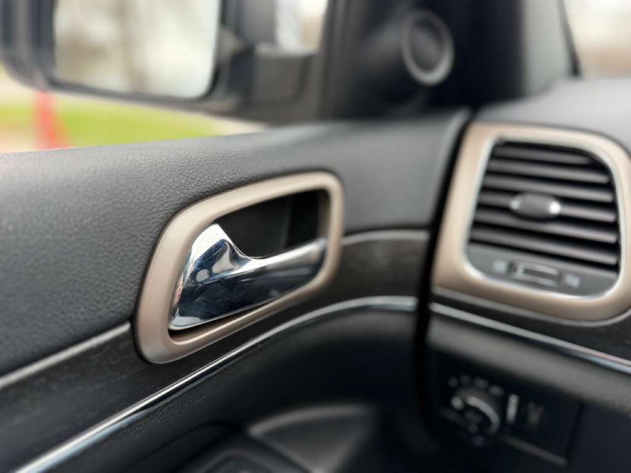 Jeep Grand Cherokee Limited 4WD 2017