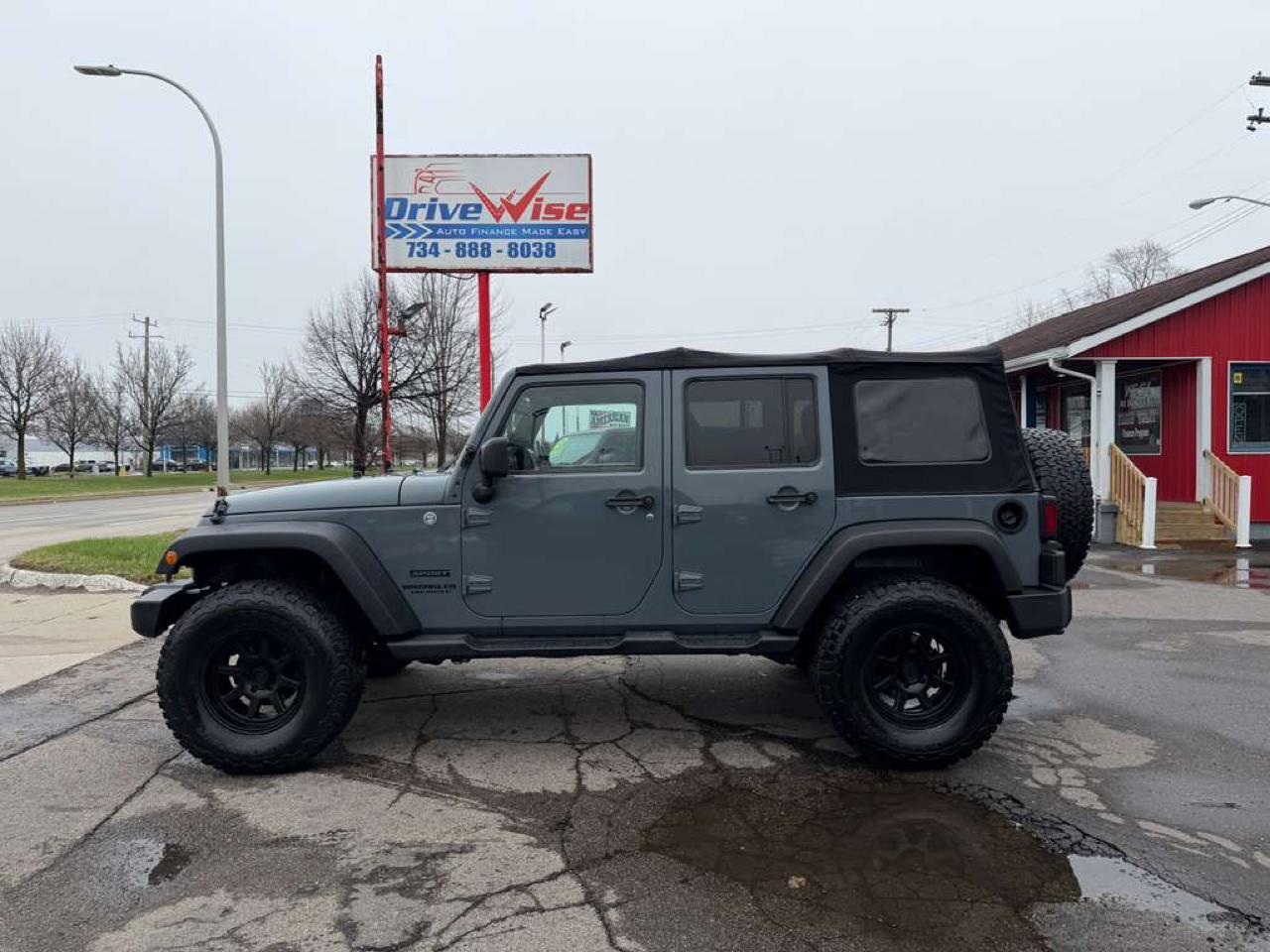 Jeep Wrangler Unlimited Sport 4WD 2015