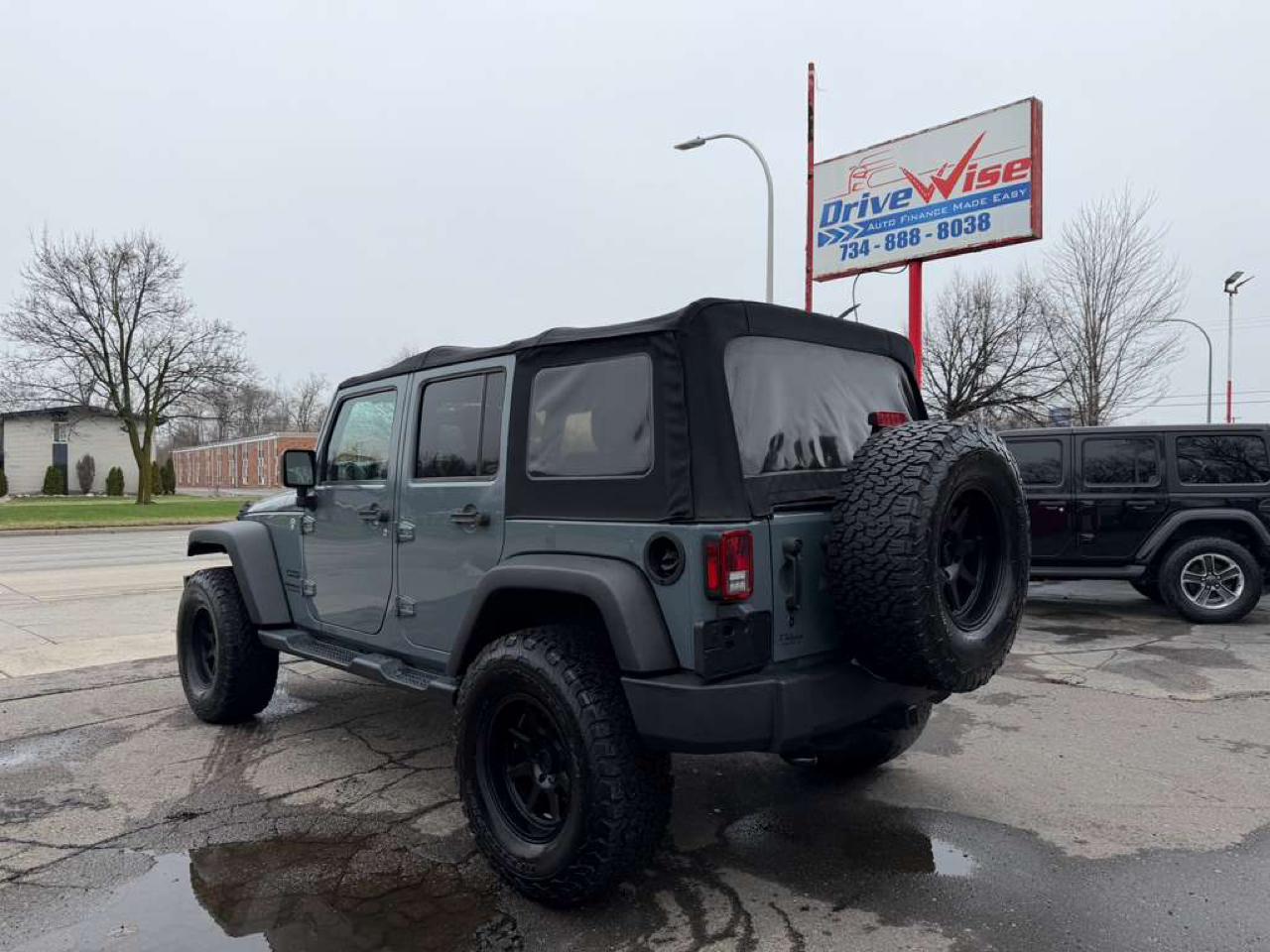 Jeep Wrangler Unlimited Sport 4WD 2015