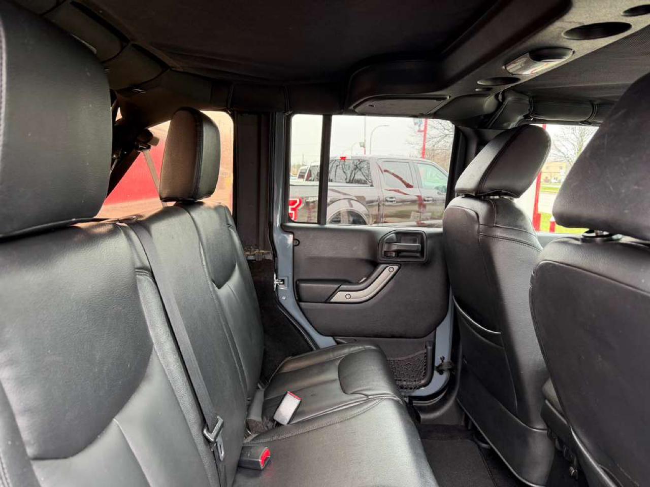 Jeep Wrangler Unlimited Sport 4WD 2015