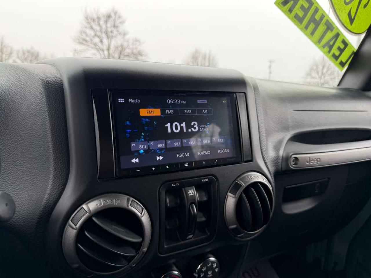 Jeep Wrangler Unlimited Sport 4WD 2015