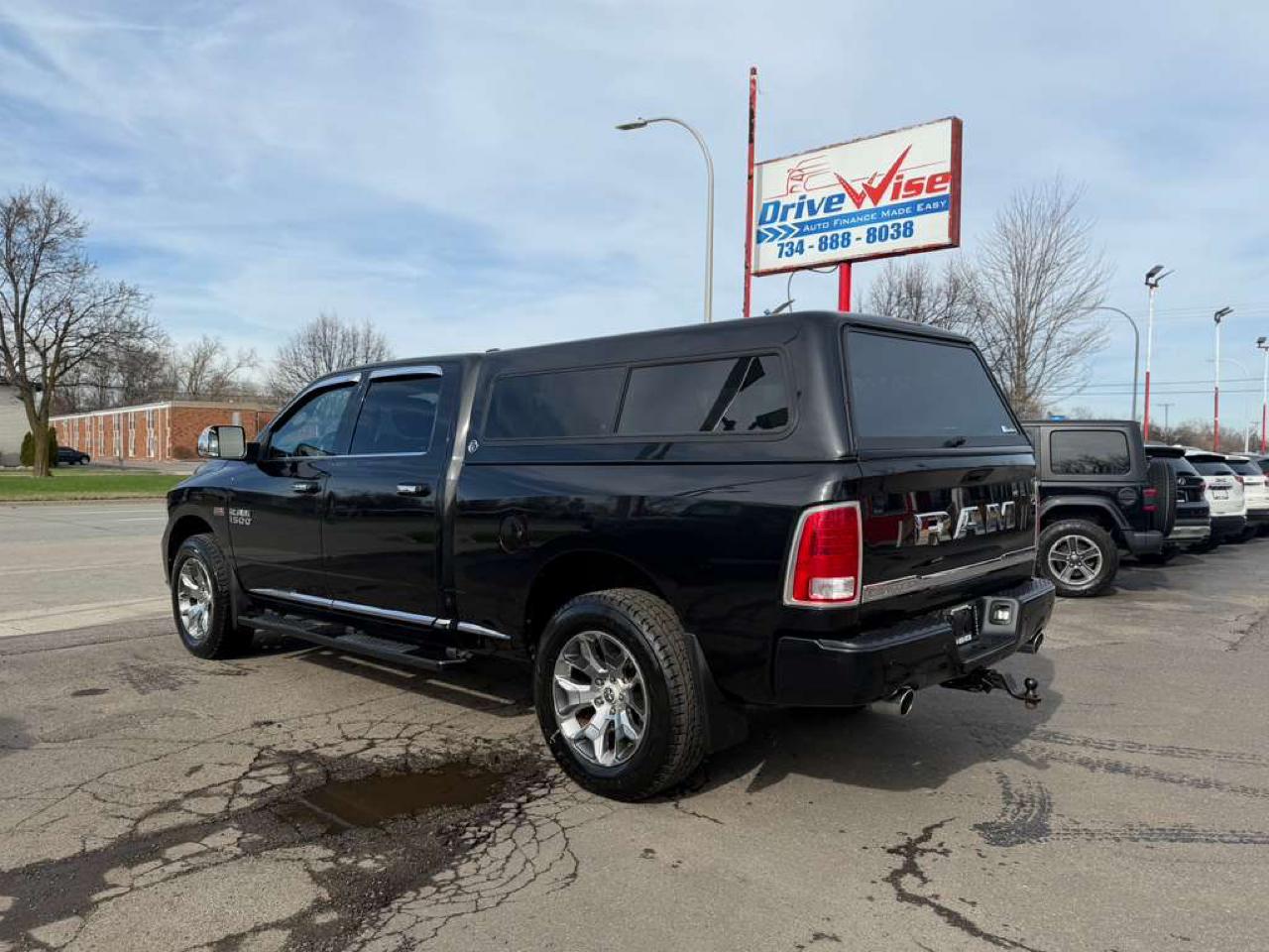 RAM 1500 Limited 4x4 Crew Cab 5'7" Box 2017