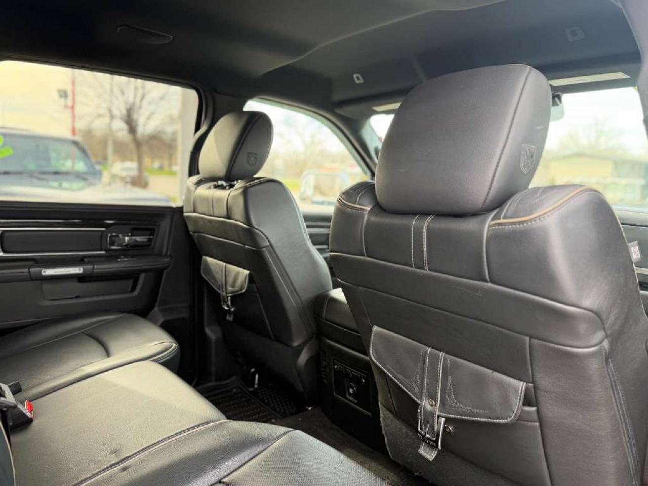 RAM 1500 Limited 4x4 Crew Cab 5'7" Box 2017