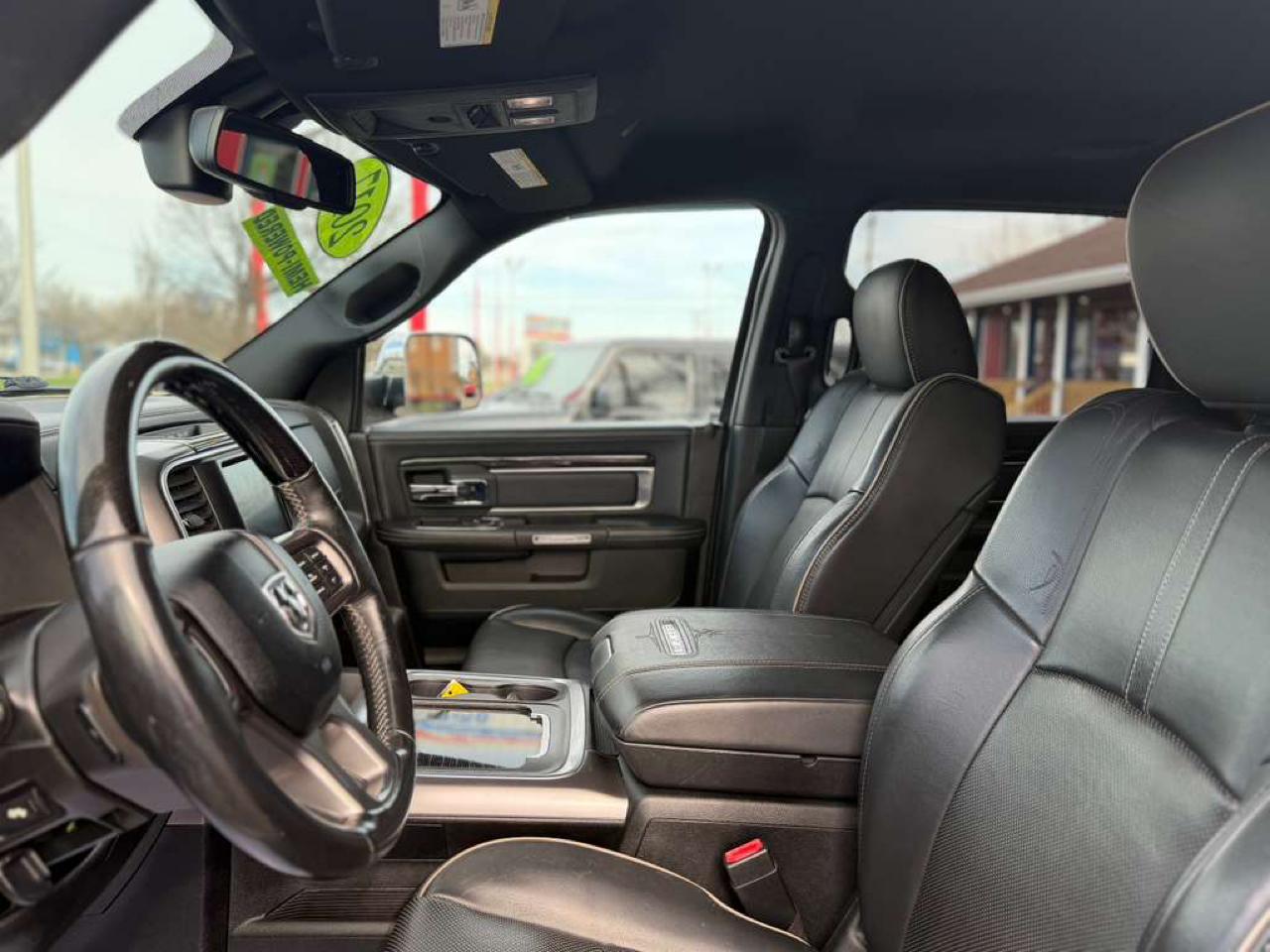 RAM 1500 Limited 4x4 Crew Cab 5'7" Box 2017