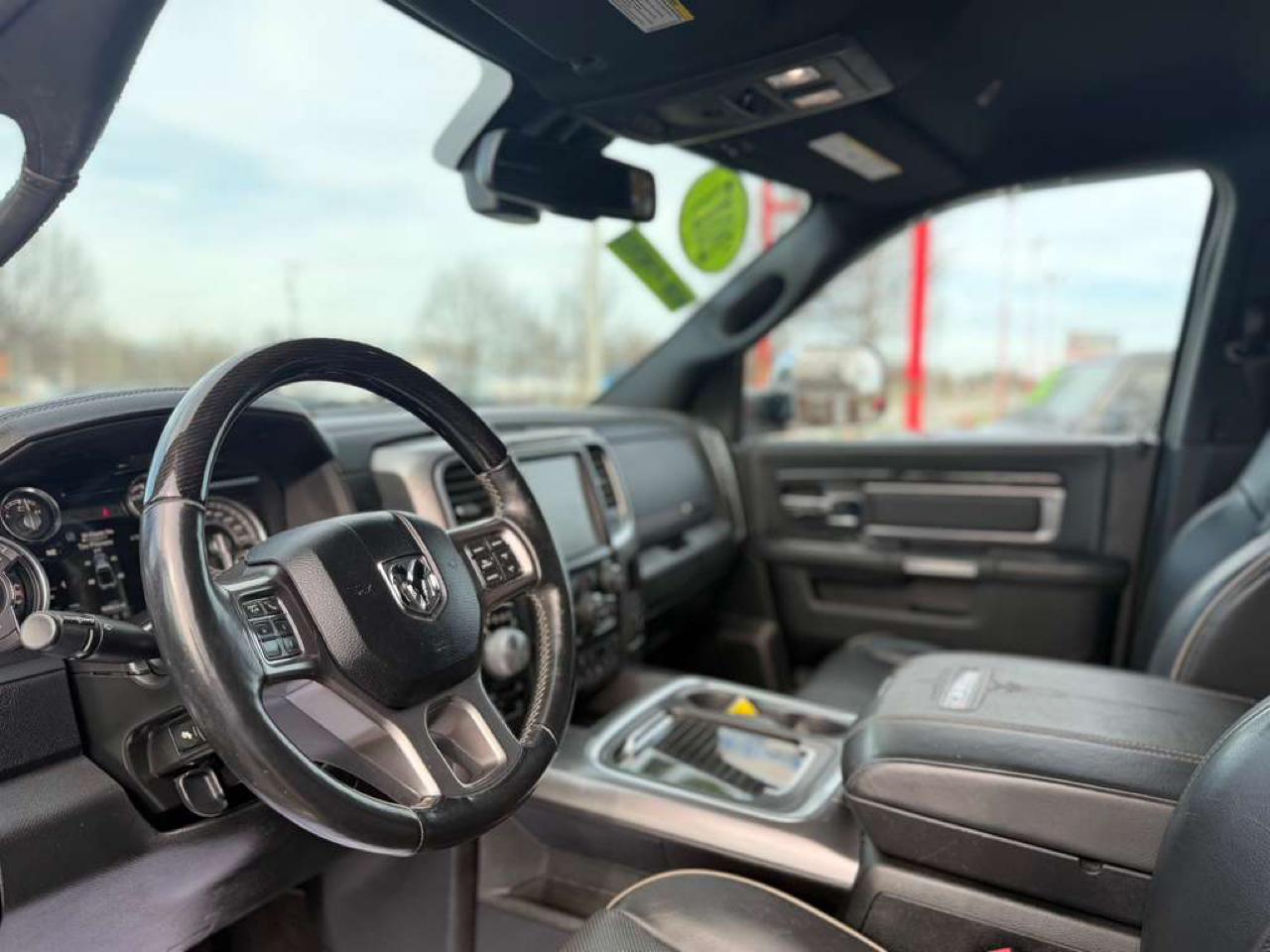 RAM 1500 Limited 4x4 Crew Cab 5'7" Box 2017