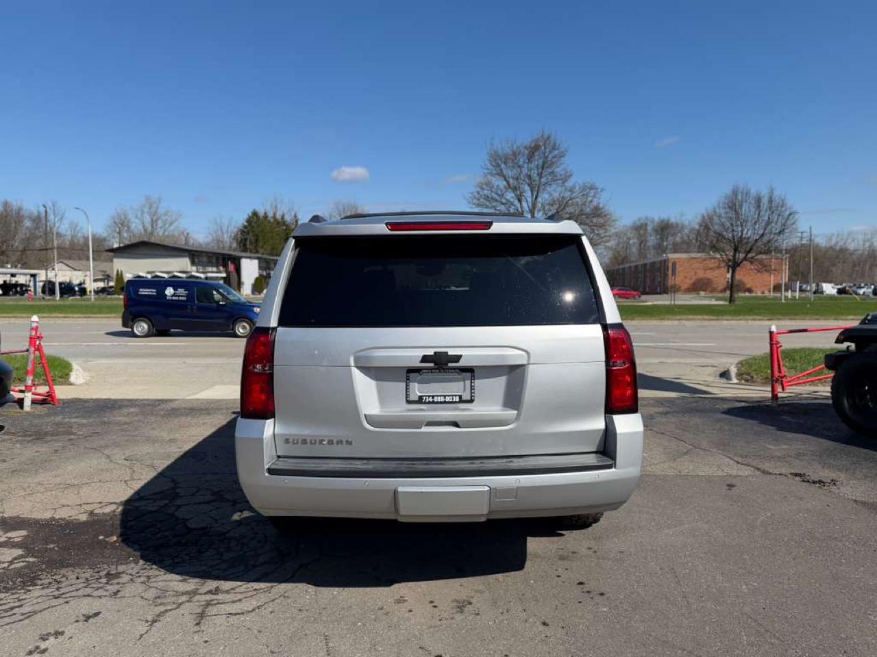 Chevrolet Suburban LT 4WD 2016